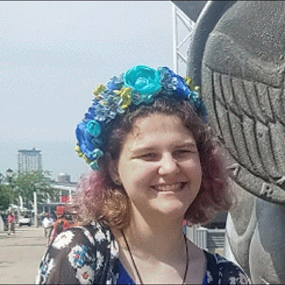 Meet your Posher, Zara - Picture 1 of 1